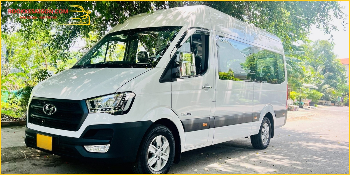 Kinh nghiệm khi thuê xe 16 chỗ đi Sài Gòn
