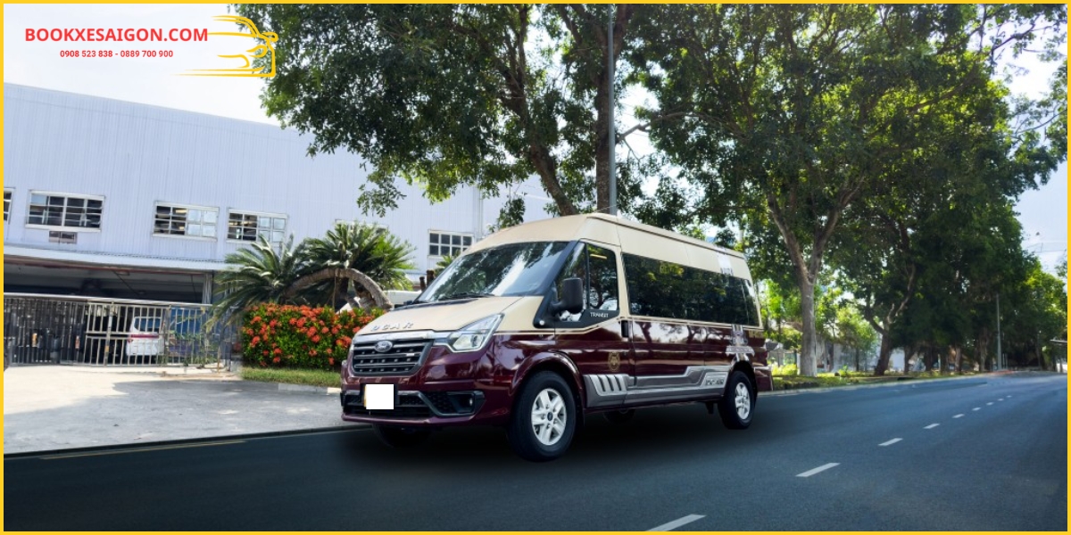 Lợi ích khi thuê xe limousine 10 chỗ