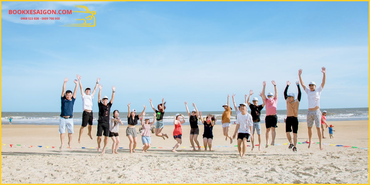 Những hoạt động thú vị xung quanh Hồ Tràm