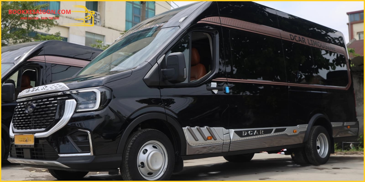 Thuê xe limousine 12 chỗ phù hợp với những nhu cầu nào